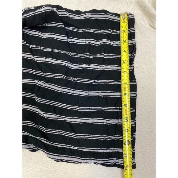 Gap Wide-Leg Crop Jumpsuit black white chevron stripe - Picture 8 of 8